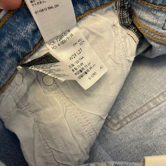 Levi’s Ribcage Straight Ankle Jeans - Picture 11 of 12